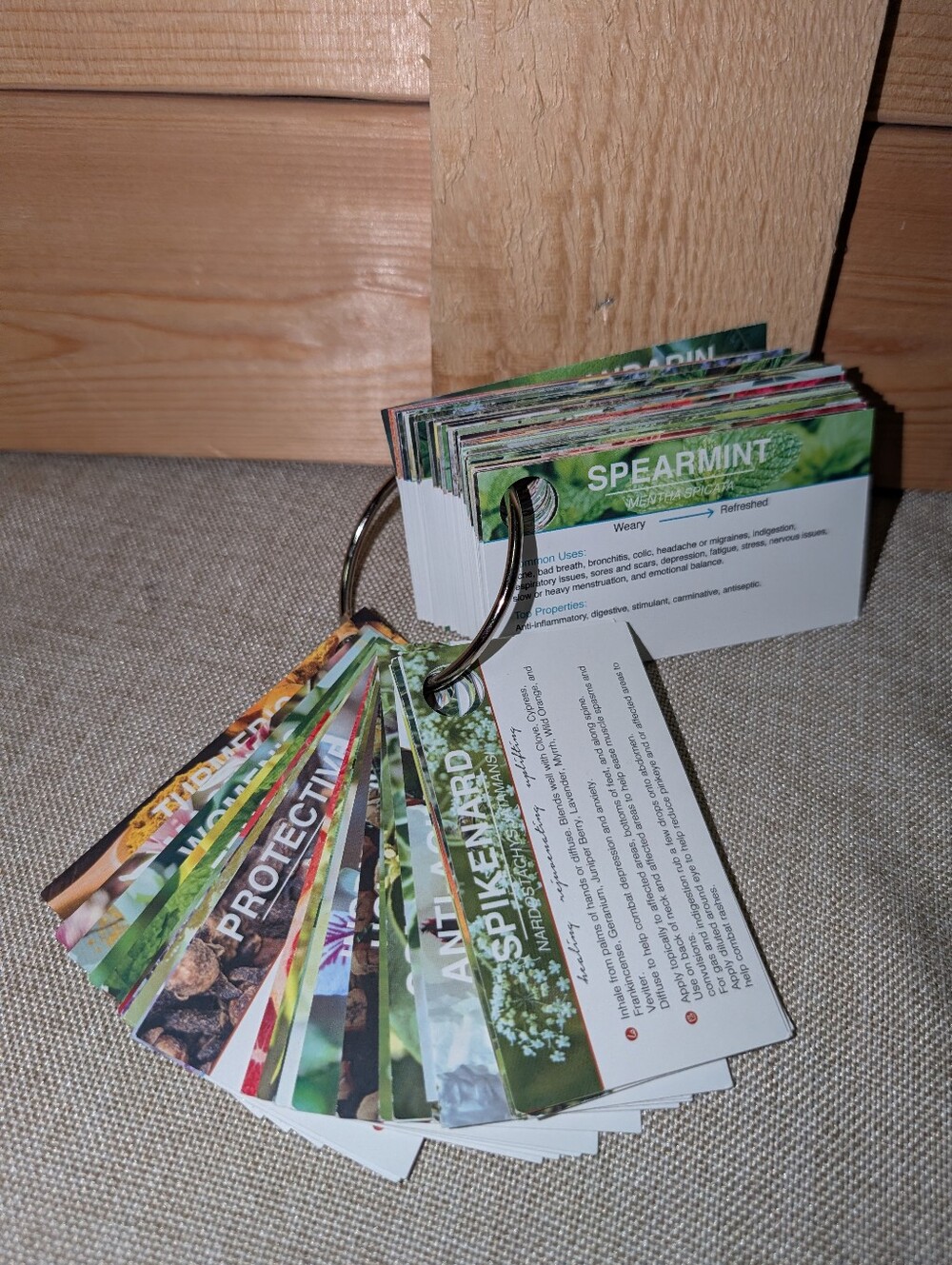 🆕 doTERRA Reference Cards. Brand New! Beautiful Color & Great Info!